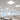 LED-paneelivalaisimet asennettuna toimiston alakattoon