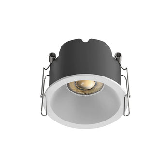 6W valkoinen LED-spotti, jossa säädettävä värilämpötila: 3000K, 3800K ja 5000K – kompakti ja tyylikäs upotettava valaisin sisätiloihin.