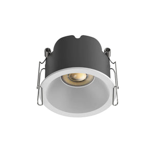 6W valkoinen LED-spotti, jossa säädettävä värilämpötila: 3000K, 3800K ja 5000K – kompakti ja tyylikäs upotettava valaisin sisätiloihin.