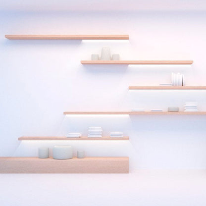 KULMA12-profiili-kirjahyllyssä