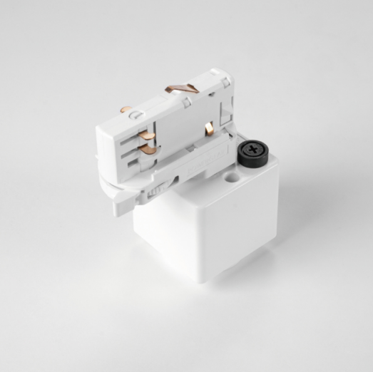 SCHUKO ADAPTER – kiskosähköjärjestelmän pistokeadapteri
